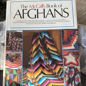The McCalls Book of Afghans. 1976. Great condition